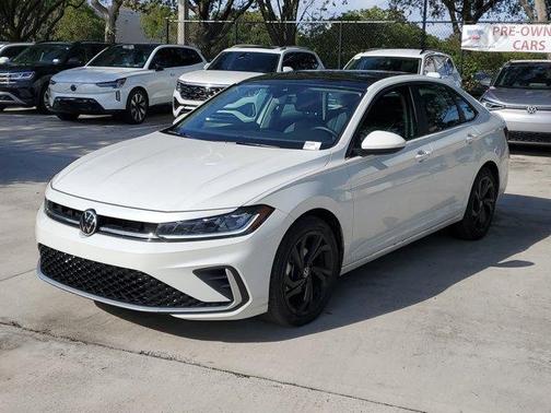 2025 Volkswagen Jetta 1.5T SE