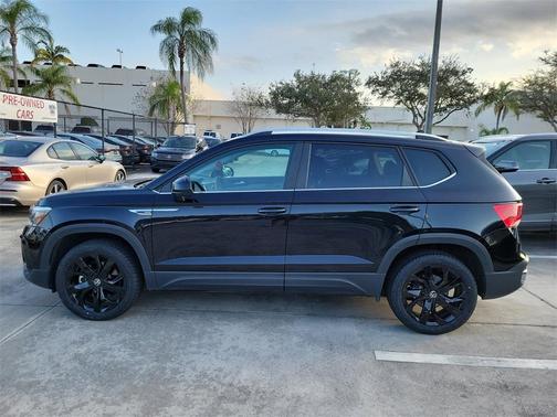 2022 Volkswagen Taos 1.5T SE