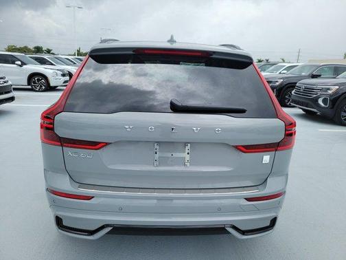 2026 Volvo XC60 Plug-In Hybrid T8 Polestar Engineered