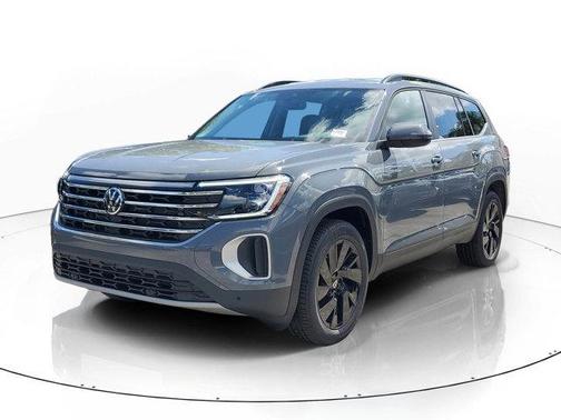 Pure Gray 2026 Volkswagen Atlas 2.0T SE W/TECHNOLOGY