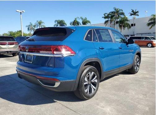 2025 Volkswagen Atlas Cross Sport 2.0T SE