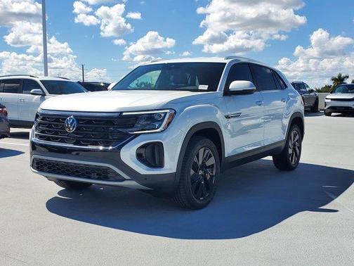 2026 Volkswagen Atlas Cross Sport 2.0T SE