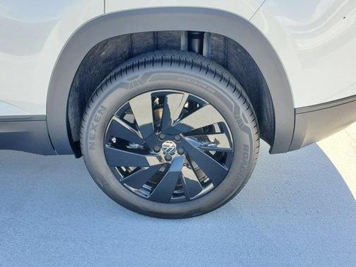 2026 Volkswagen Atlas Cross Sport 2.0T SE