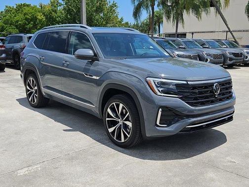 2025 Volkswagen Atlas 2.0T SEL Premium R-Line