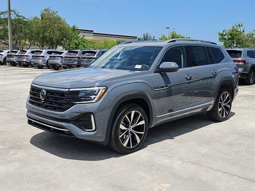 2025 Volkswagen Atlas 2.0T SEL Premium R-Line