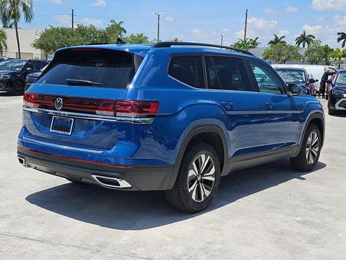 2025 Volkswagen Atlas 2.0T SE