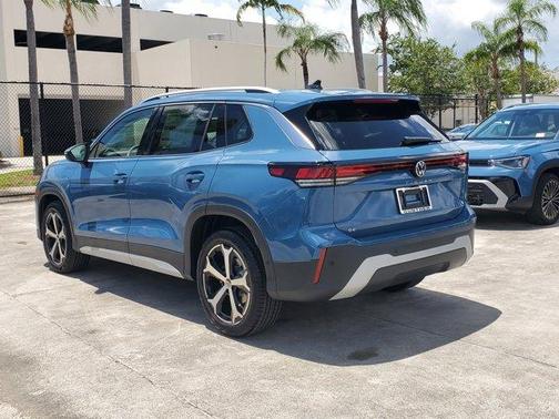 2025 Volkswagen Tiguan 2.0T SE