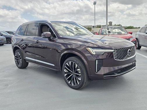 2025 Volvo XC90 B6 Ultra