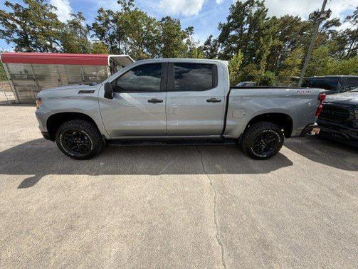 Sterling Gray Metallic 2024 Chevrolet Silverado 1500 Custom Trail Boss