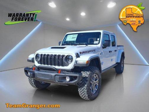 Bright White Clearcoat 2027 Jeep Gladiator Mojave X