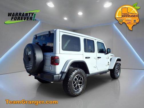 Bright White Clearcoat 2026 Jeep Wrangler Rubicon