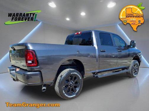 Granite Crystal Metallic Clearcoat 2027 RAM 2500 Black Express