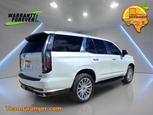 Crystal White Tricoat 2022 Cadillac Escalade Premium Luxury