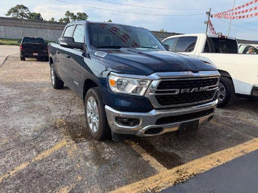 Patriot Blue Pearlcoat 2022 RAM 1500 Big Horn/Lone Star