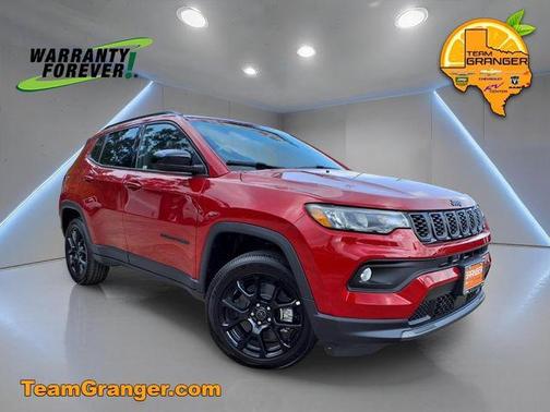 Red Hot Pearlcoat 2026 Jeep Compass Latitude