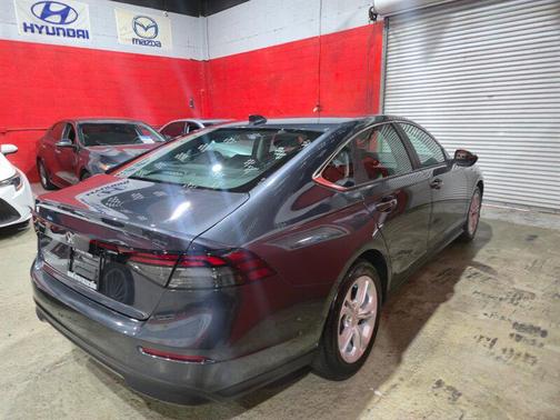 2024 Honda Accord LX 1.5T