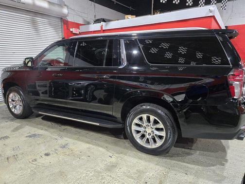 2021 Chevrolet Suburban Premier