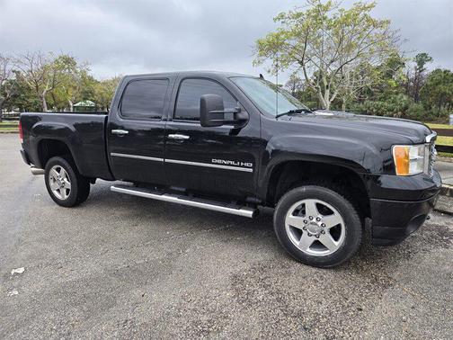 2011 GMC Sierra 2500 Denali