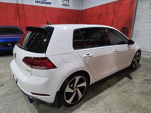 2018 Volkswagen Golf GTI 2.0T S 4-Door