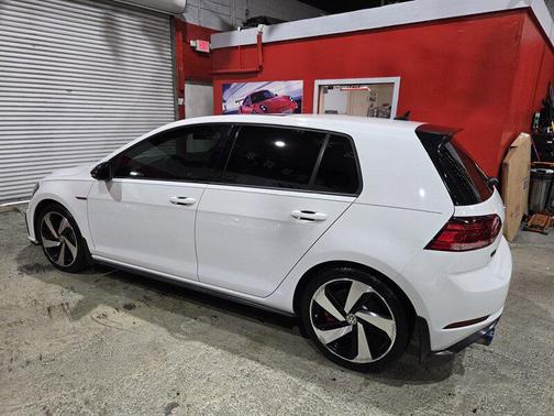 2018 Volkswagen Golf GTI 2.0T S 4-Door