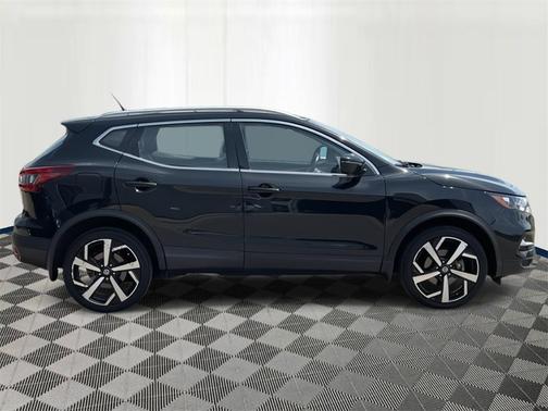 2020 Nissan Rogue Sport SL