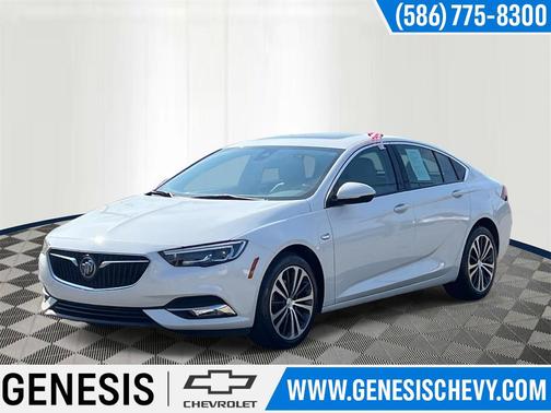 2018 Buick Regal Sportback Essence