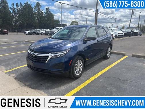 2022 Chevrolet Equinox LS