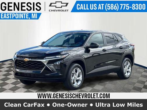 Mosaic Black Metallic 2024 Chevrolet Trax LS