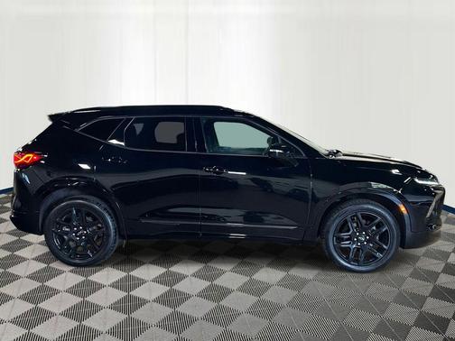 Black 2023 Chevrolet Blazer RS