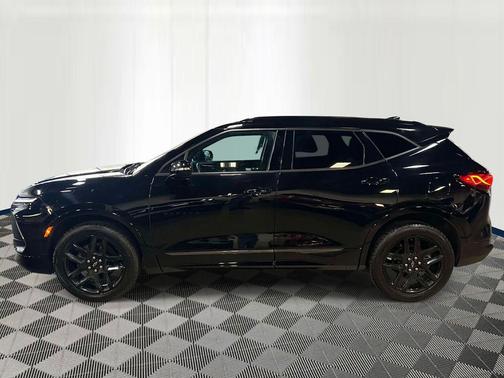 Black 2023 Chevrolet Blazer RS