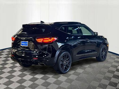 Black 2023 Chevrolet Blazer RS
