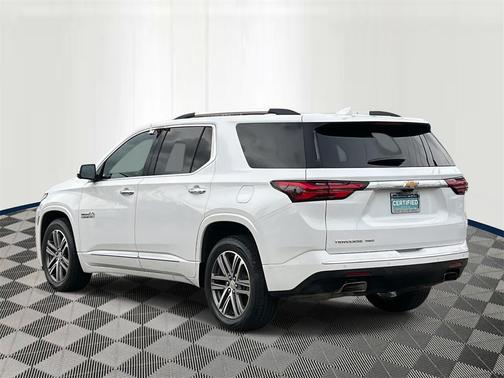 2023 Chevrolet Traverse High Country