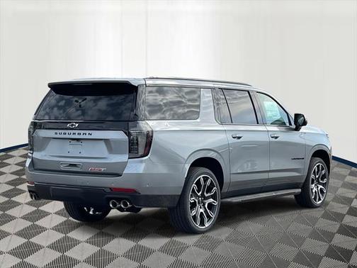 2025 Chevrolet Suburban RST
