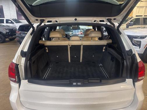 Alpine White 2017 BMW X5 xDrive35i
