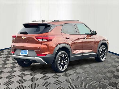 Dark Copper Metallic 2021 Chevrolet Trailblazer LT