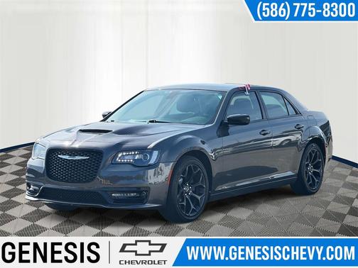 2019 Chrysler 300 Touring