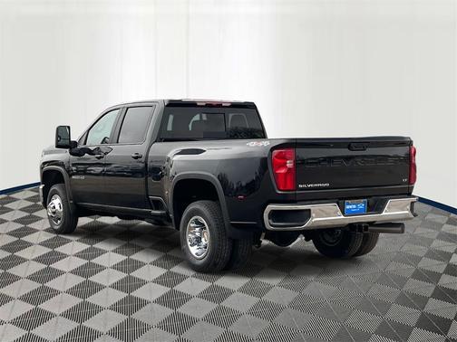2026 Chevrolet Silverado 3500 LT
