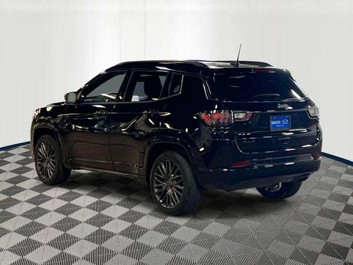 Diamond Black Crystal Pearlcoat 2022 Jeep Compass High Altitude