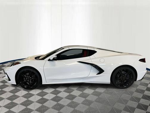 2026 Chevrolet Corvette Stingray w/1LT