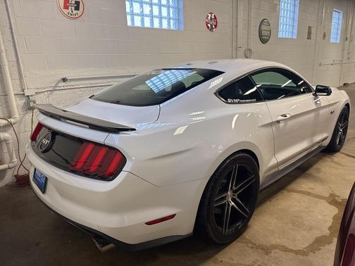 2016 Ford Mustang GT Premium