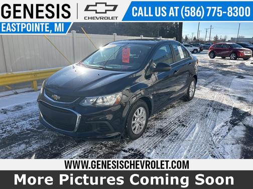 2020 Chevrolet Sonic FWD Sedan LT