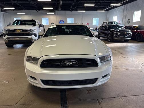 2013 Ford Mustang V6