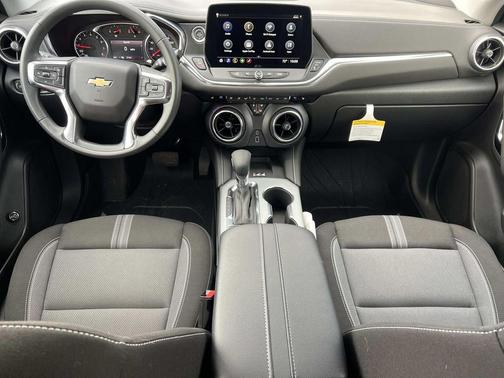 Summit White 2026 Chevrolet Blazer 2LT