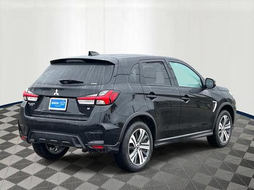 2024 Mitsubishi Outlander Sport SE