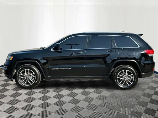 2019 Jeep Grand Cherokee Laredo