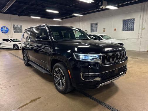 2023 Jeep Wagoneer L Series II 4x4