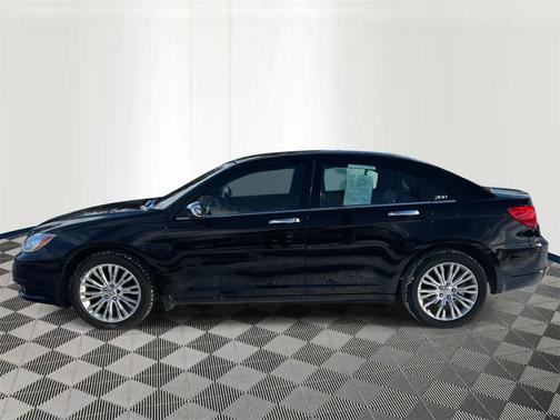 2013 Chrysler 200 Limited