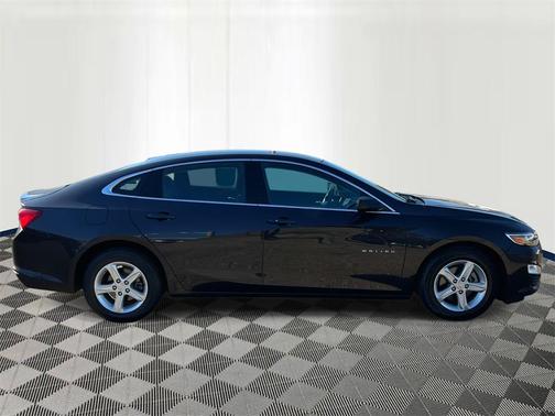 2022 Chevrolet Malibu 1LS