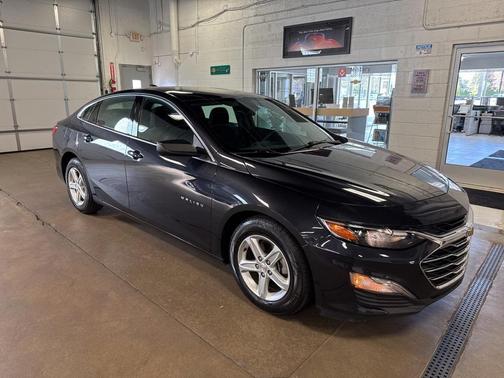 2022 Chevrolet Malibu 1LS