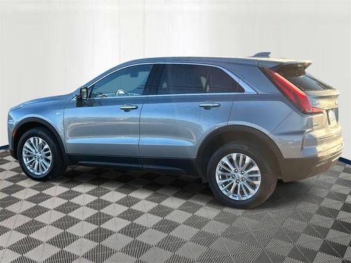 2024 Cadillac XT4 Luxury